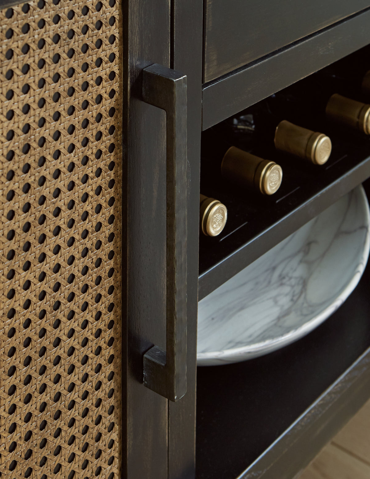 Galliden Black Dining Server from Ashley - Luna Furniture