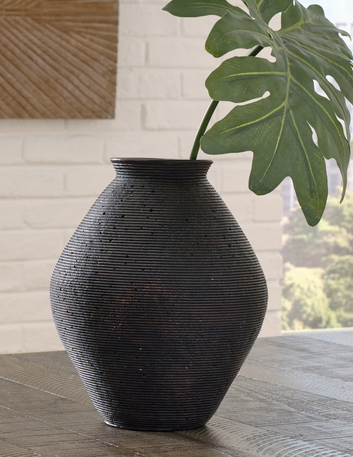 Hannela Antique Brown Vase from Ashley - Luna Furniture