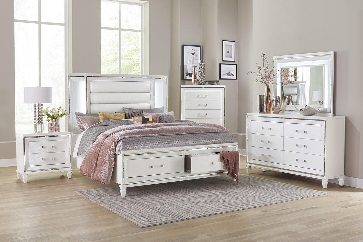 Tamsin White Mirror (Mirror Only) from Homelegance - Luna Furniture