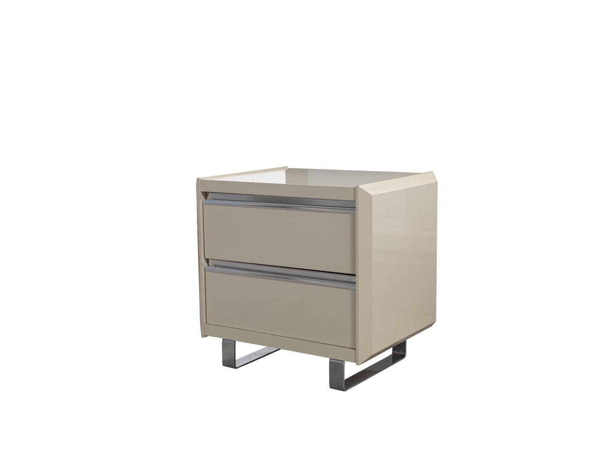 Viola Cream High Gloss Lacquer 4-Piece Queen Bedroom Set from Nova Furniture - Luna Furniture