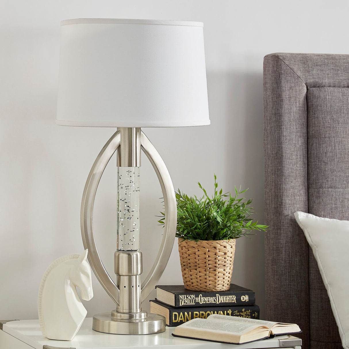 Lucian Table Lamp from Homelegance - Luna Furniture