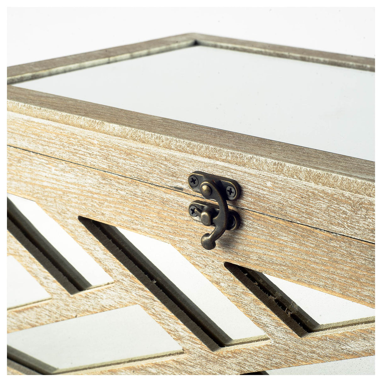 Tiffany (Set of 2) Off-White Wooden W/ Mirror Inlay Chevron Boxes from Mercana - Luna Furniture