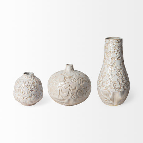 Jadiza II Medium White Glaze Floral Pattern Vase from Mercana - Luna Furniture