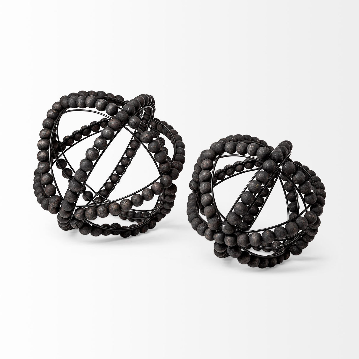 Earnhardt I Small 9L x 9W Black Wooden Beaded Orb from Mercana - Luna Furniture