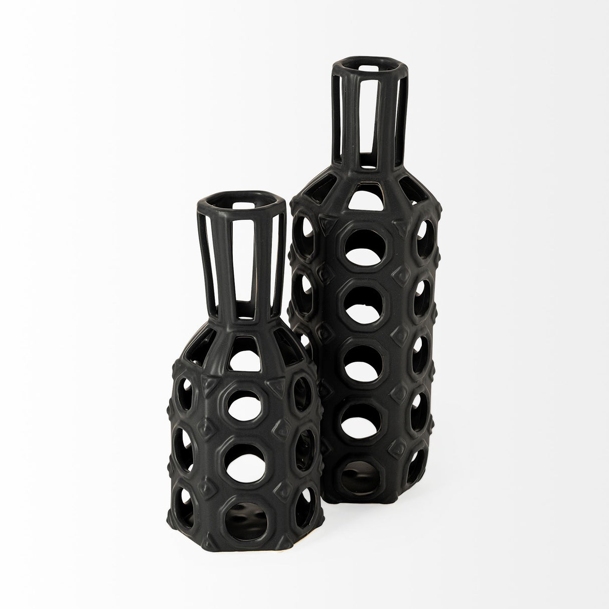 Brunel Small Black Drum-Shaped Ceramic Vase from Mercana - Luna Furniture