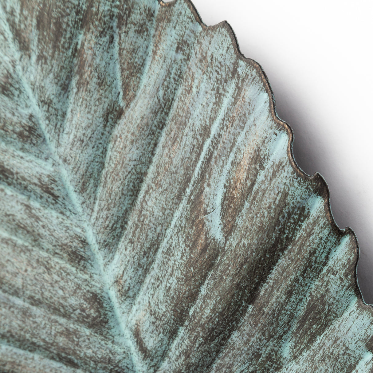 Brattea 12H Small Metal Leaf Wall Art from Mercana - Luna Furniture