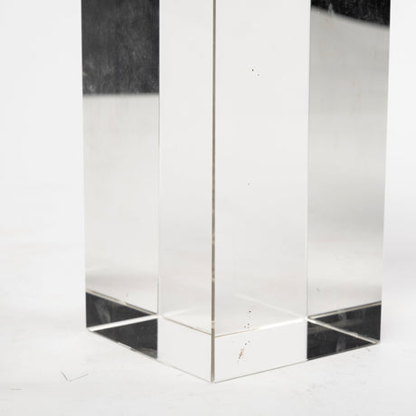 Isla (Large) 5L x 5W White Replica Resin Coral On Clear White Glass from Mercana - Luna Furniture