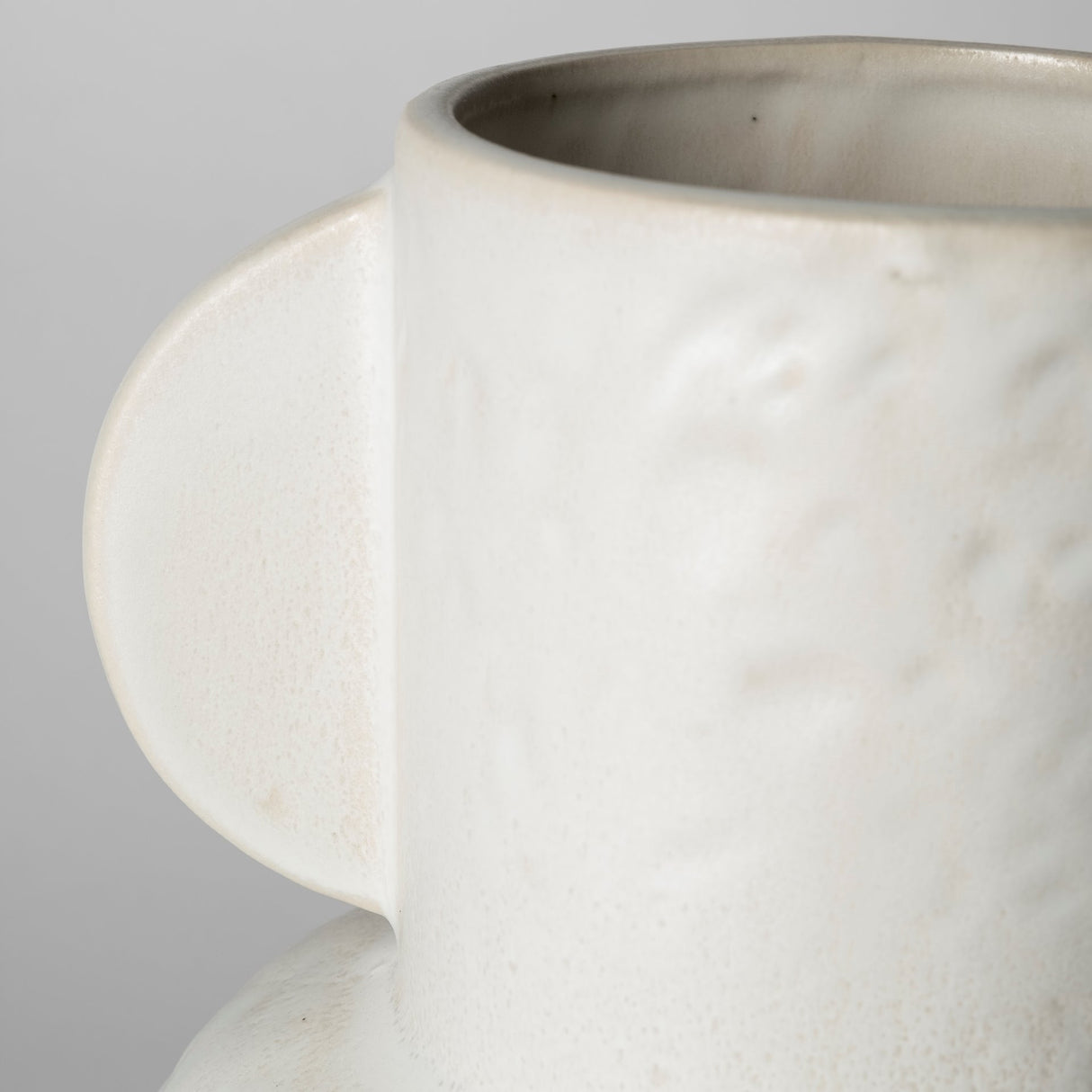 Judy Large Eggshell Ceramic Vase from Mercana - Luna Furniture