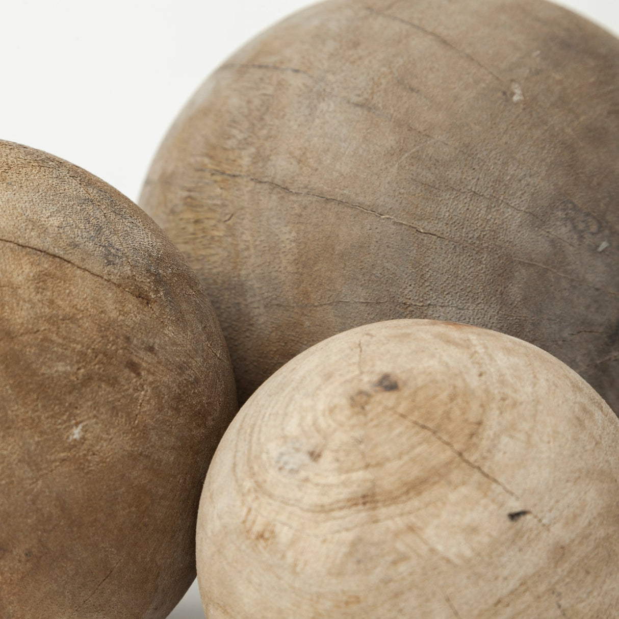 Carrick (Set of 3) Natural Wood Decorative Spheres from Mercana - Luna Furniture