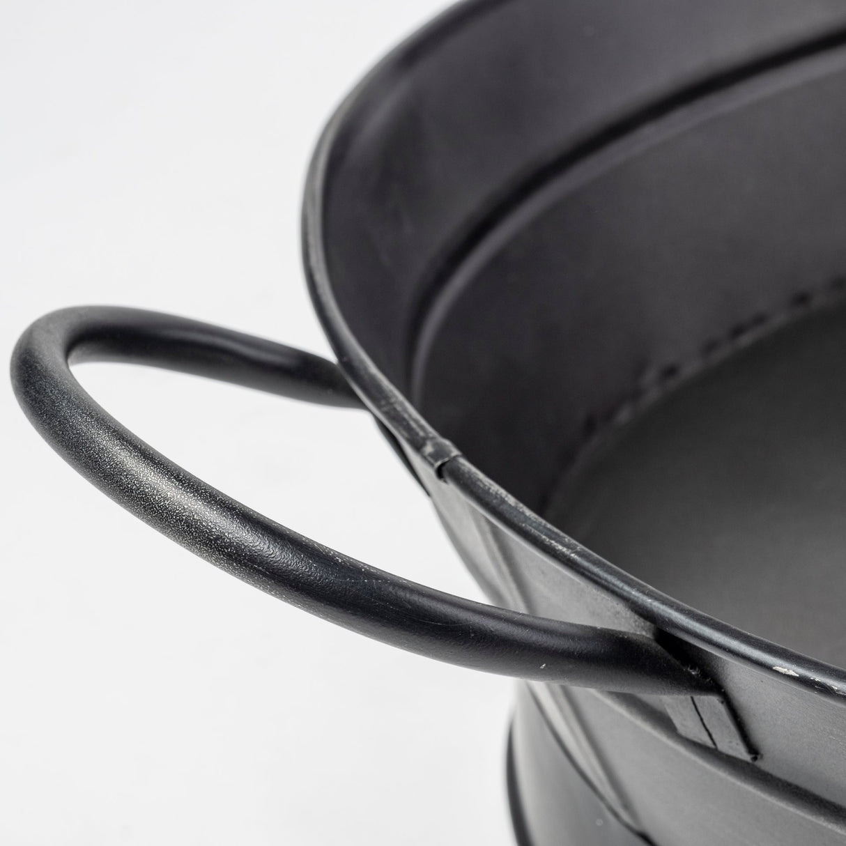 Reno 20L x 14W Black Metal Vintage Inspired Basket from Mercana - Luna Furniture