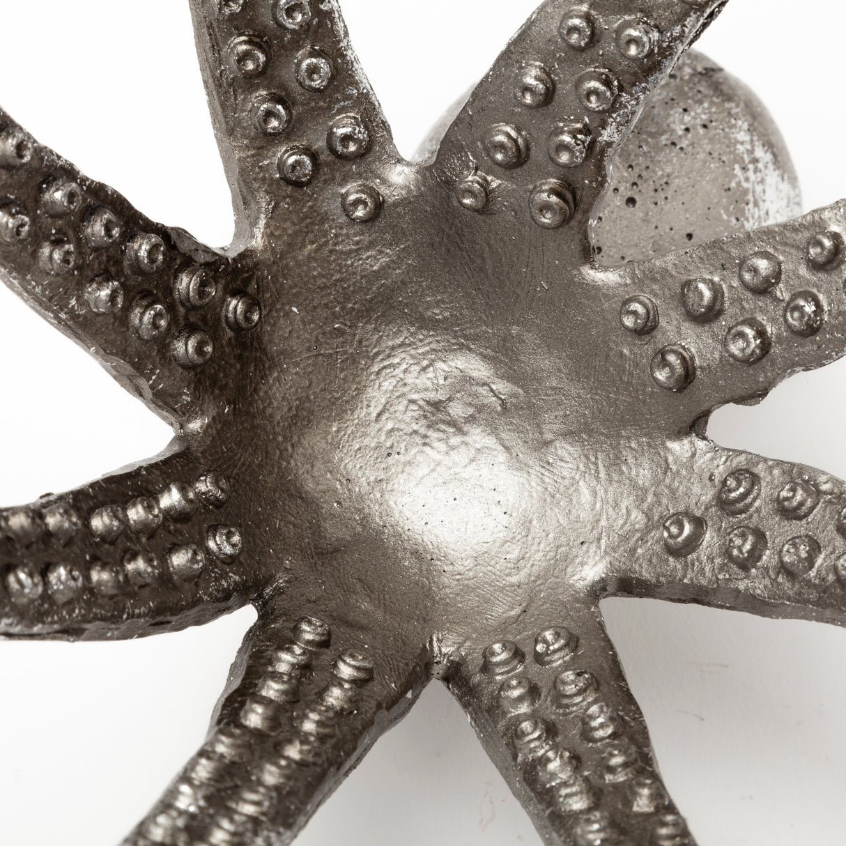 Strafford Small 10L x 9W Silver Resin Octopus from Mercana - Luna Furniture