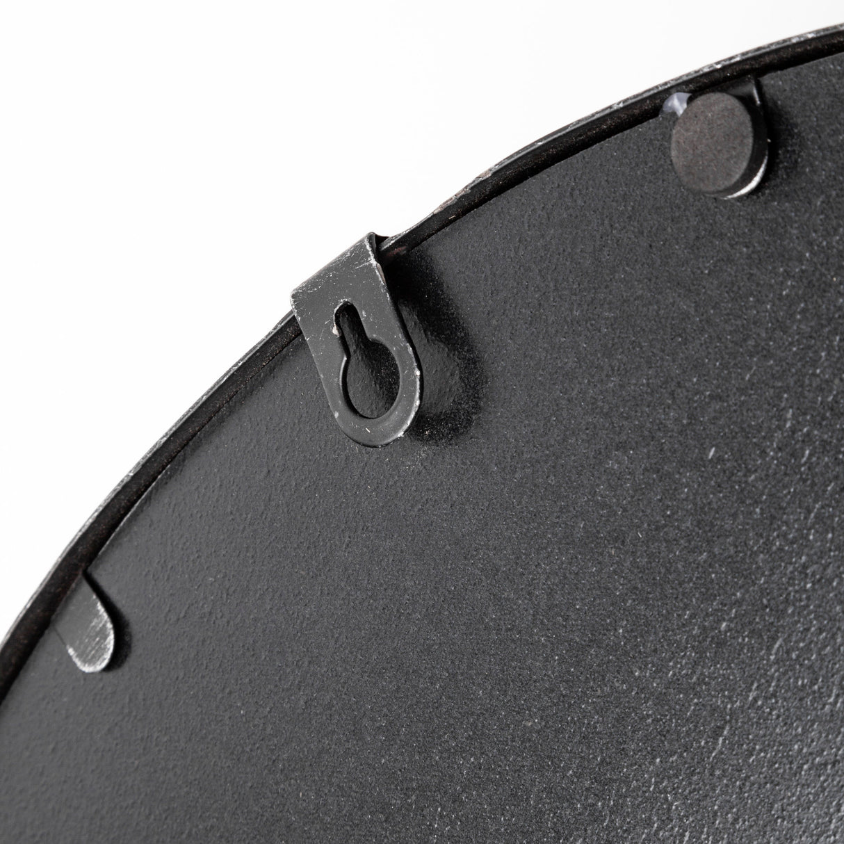 Piers (Set of 2) Black Metal Mirrored Round Trays from Mercana - Luna Furniture
