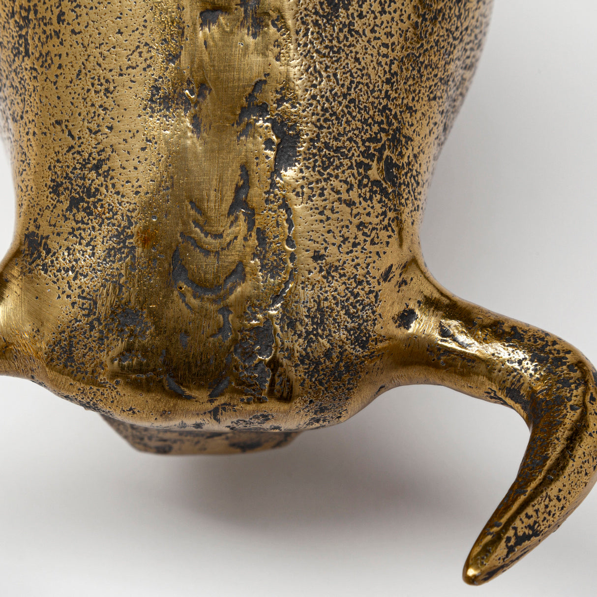 Tauro I 9L x 4W Gold Cast Aluminum Raging Bull from Mercana - Luna Furniture
