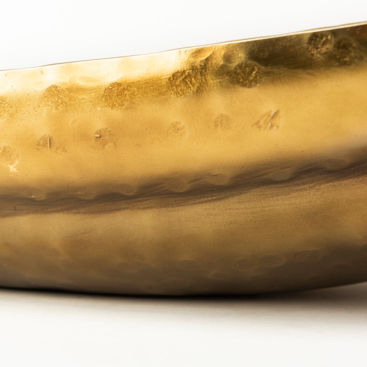 Karmen (Set of 2) Gold Hammered Oversized Bowls from Mercana - Luna Furniture