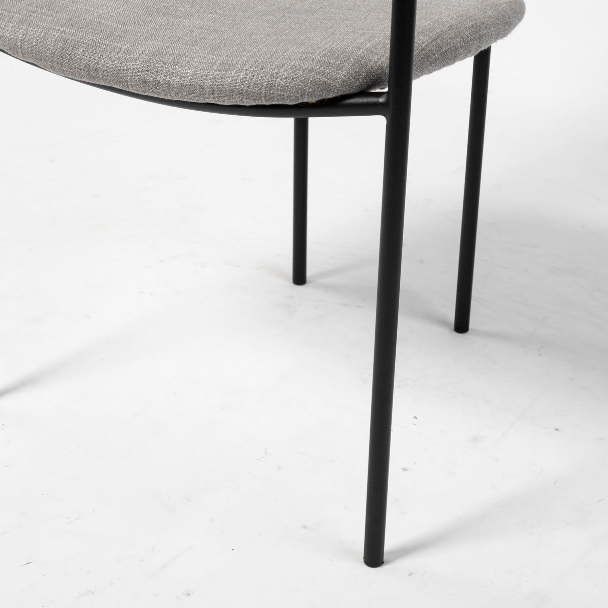 Parker Gray Fabric Seat Black Metal Dining Chair, Set of 2 from Mercana - Luna Furniture