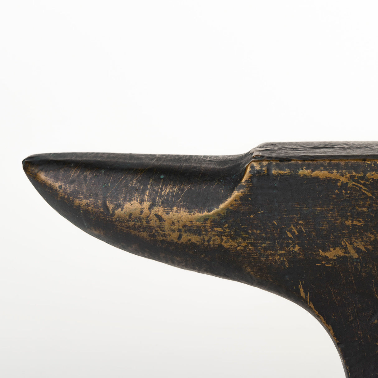 Anvilia (Set of 2) 12L x 4W Black With Gold Accents Anvil Shaped Bookends from Mercana - Luna Furniture