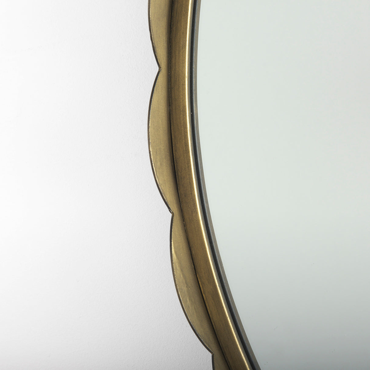 Adelaide 29.7" Gold Metal Scallop Edge Round Mirror from Mercana - Luna Furniture
