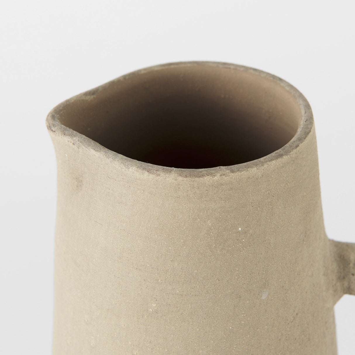 Garand Small 13H Two-Toned White Natural Ceramic Jug from Mercana - Luna Furniture