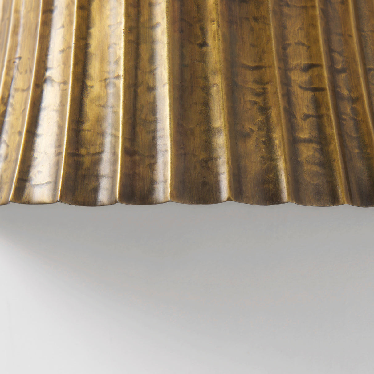 Letitia 10.5L x 5.5W x 11.0H Gold Hammered Metal Fan Wall Sconce from Mercana - Luna Furniture