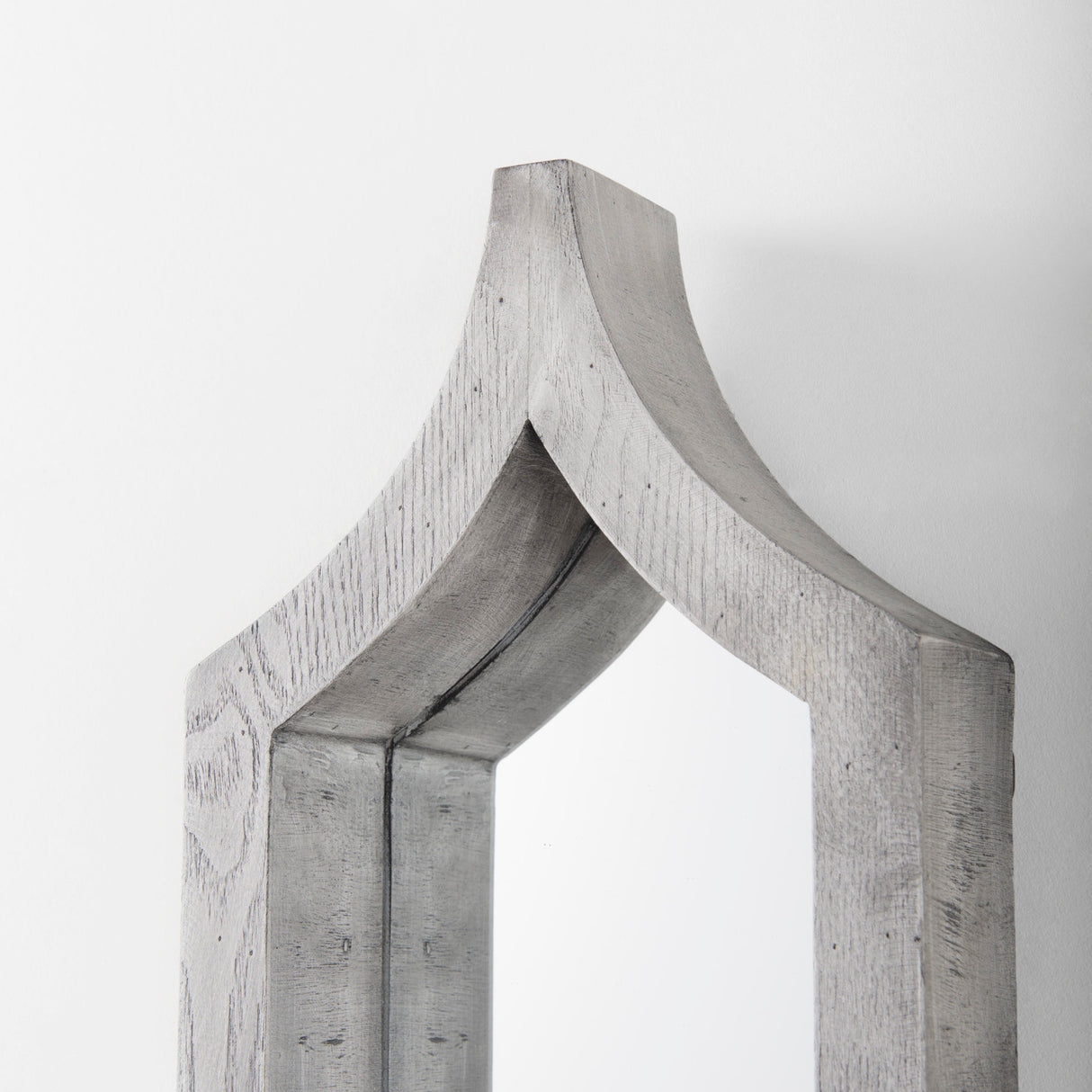 Tamanar 15.0 x 3.0 x 34.1 Gray Wood Frame Wall Mirror from Mercana - Luna Furniture