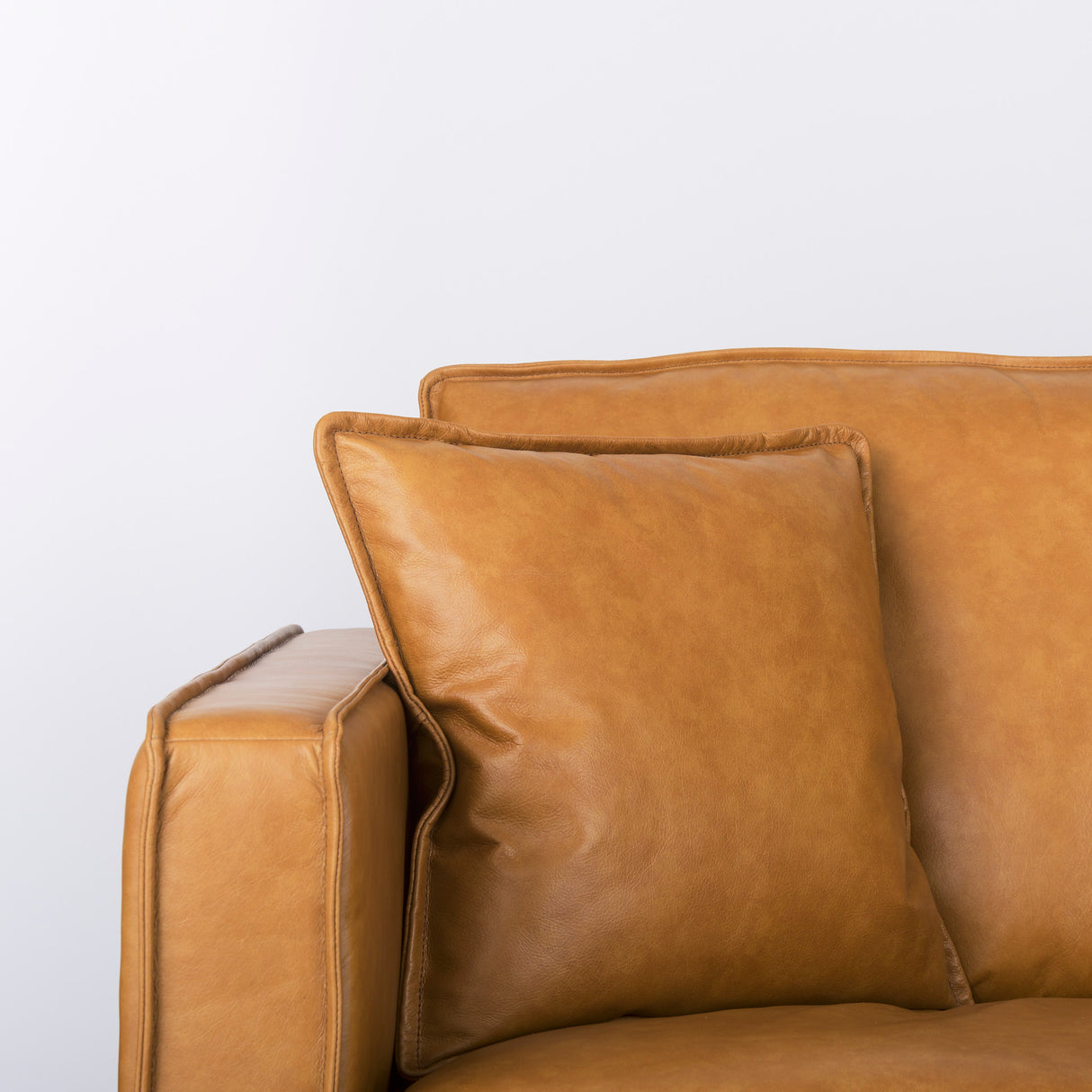 D'Arcy 111"L x 70"D x 33"H Tan Leather Right Chaise Sectional from Mercana - Luna Furniture