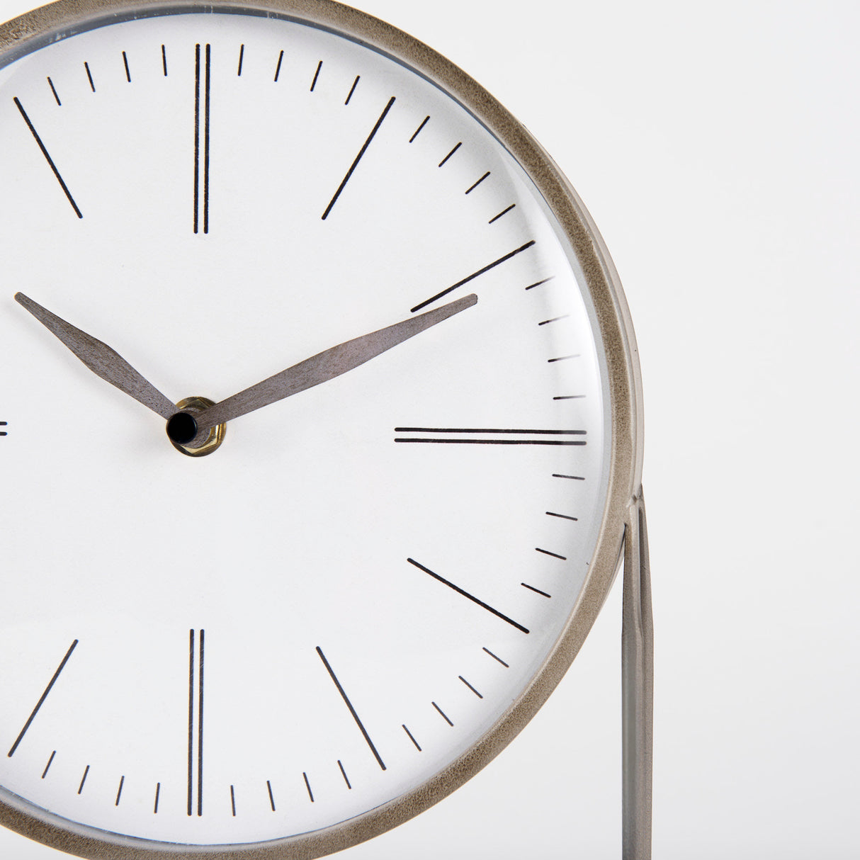 Aurus Matte Gray Metal Table Clock from Mercana - Luna Furniture