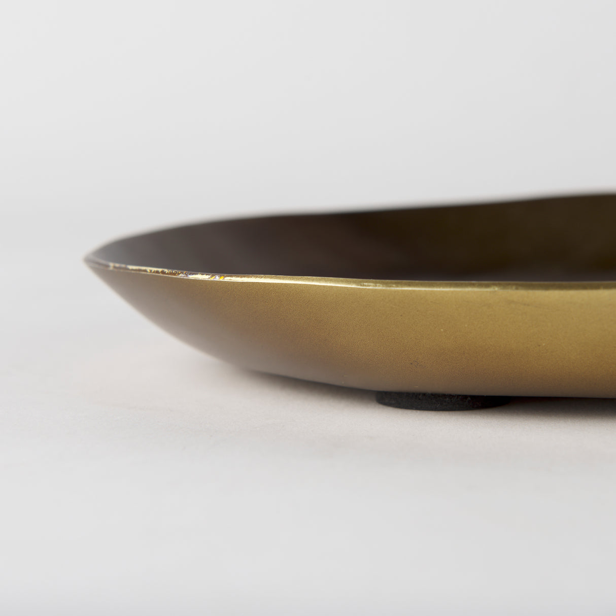 Payson 18.0L x 8.5W x 0.8H Aluminum Candle Tray from Mercana - Luna Furniture