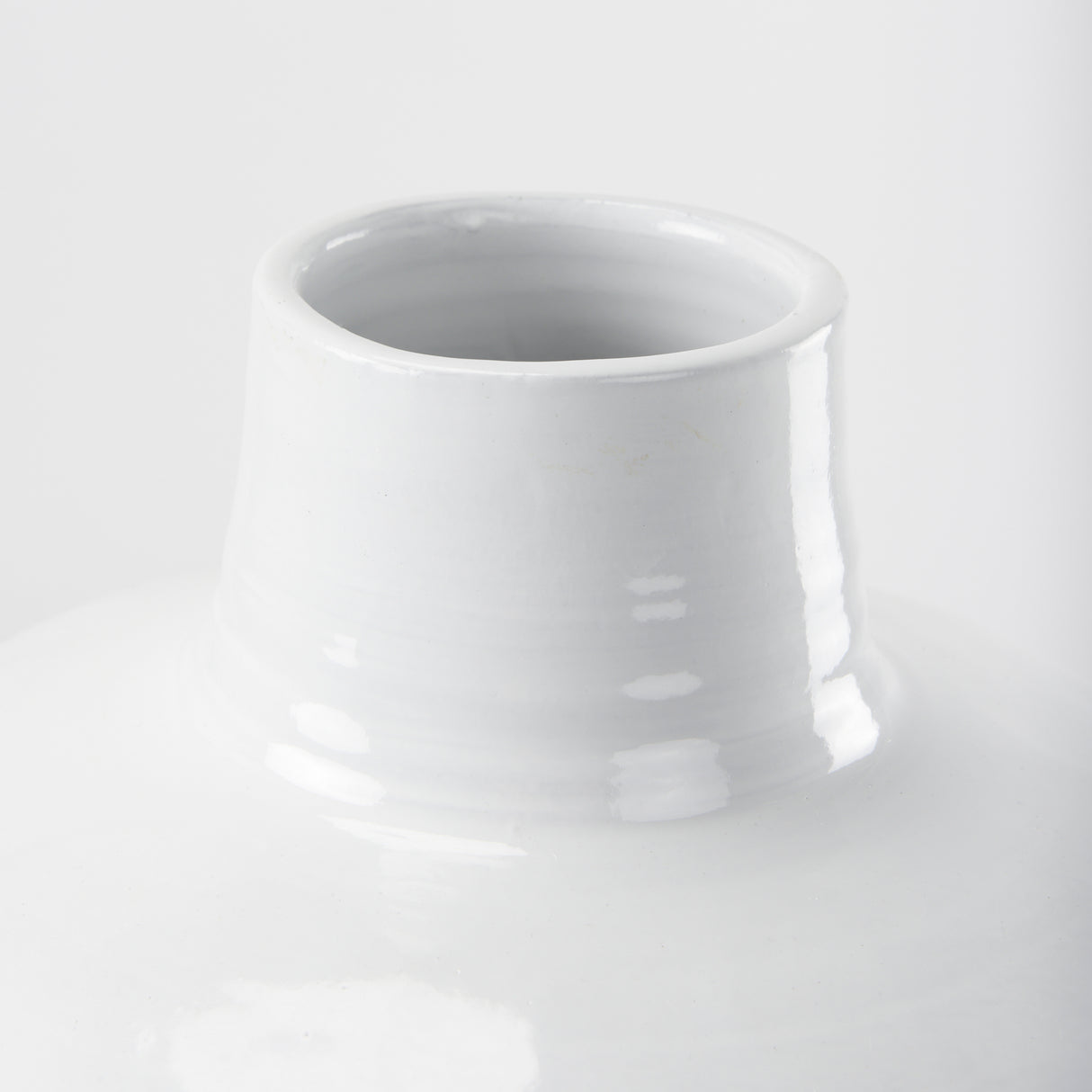 Amos 20.5L x 20.5W x 31.9H White and Dark Beige Color Blocked Ceramic Floor Vase from Mercana - Luna Furniture