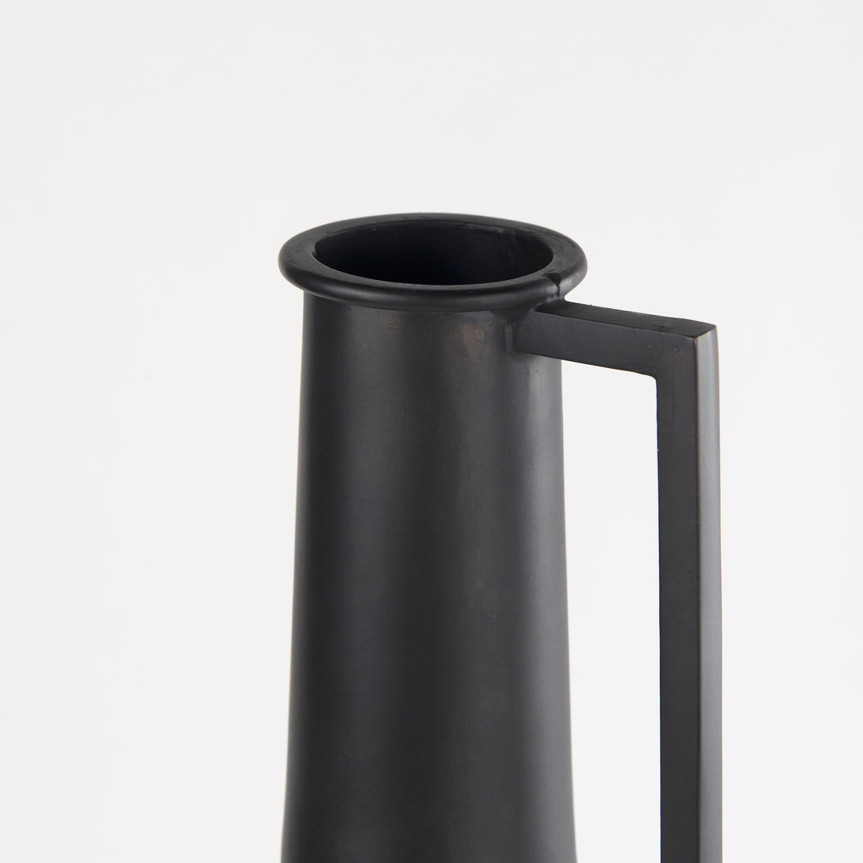 Aubrey Large 24.0H Black Iron Flower Vase from Mercana - Luna Furniture
