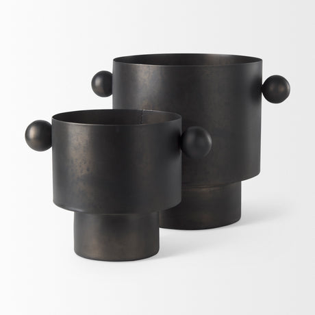 Juno 8.5H Large Black Iron Vase from Mercana - Luna Furniture