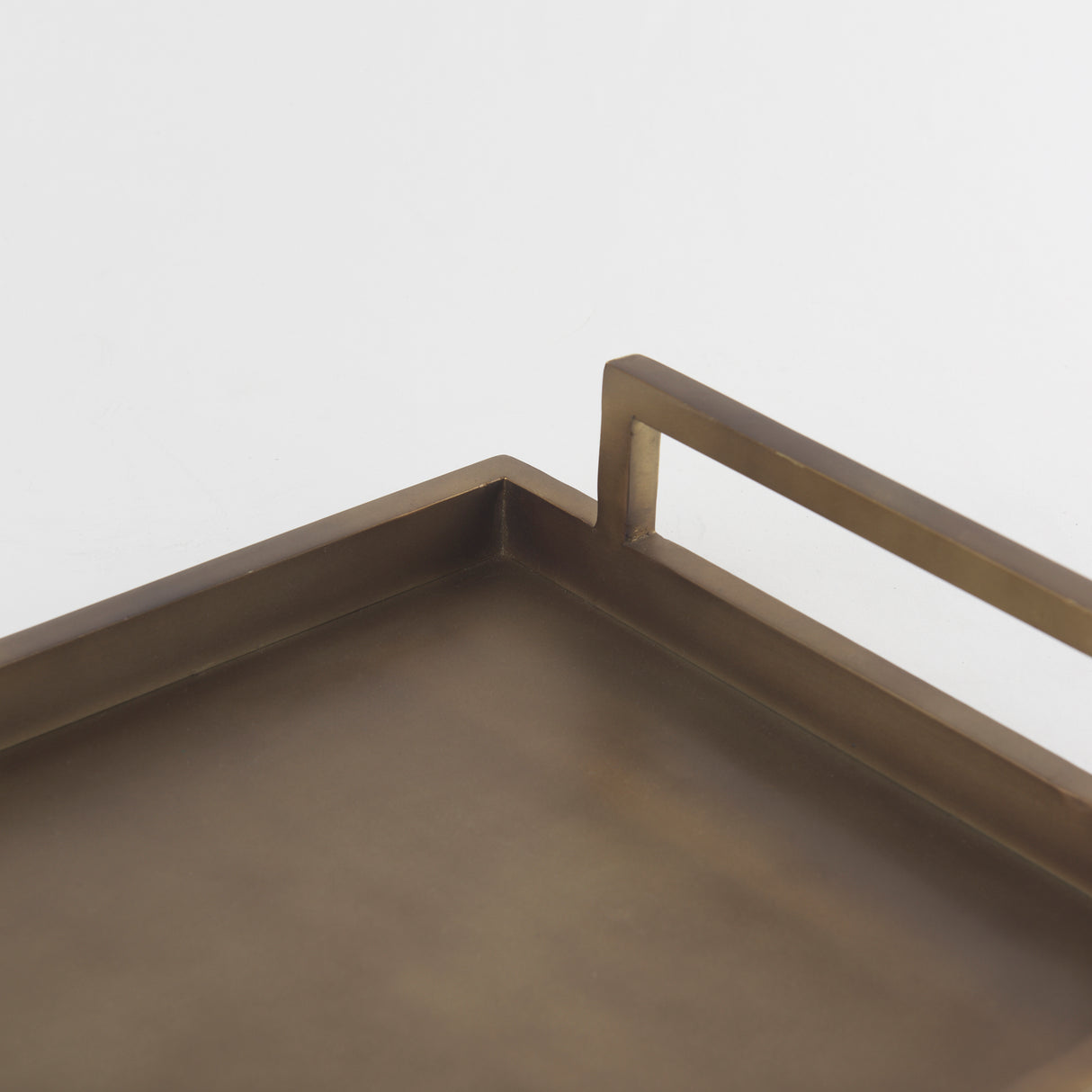 Shay Aluminium Tray - Medium from Mercana - Luna Furniture