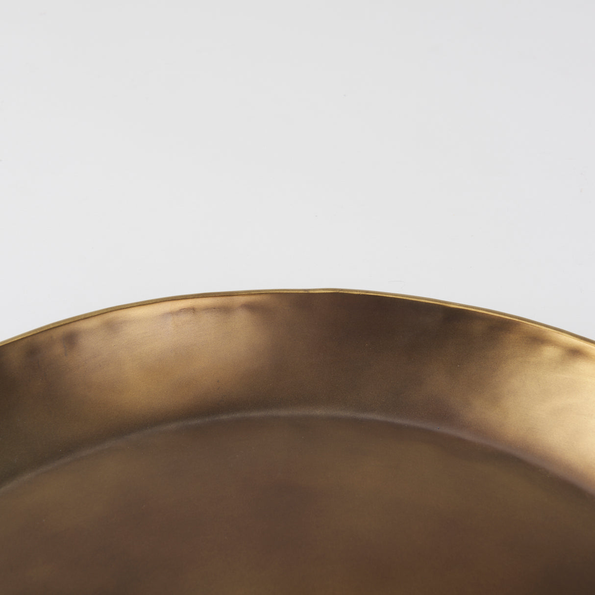 Eagan 20.0L x 20.0W x 1.8H Brass Aluminium Tray Medium from Mercana - Luna Furniture