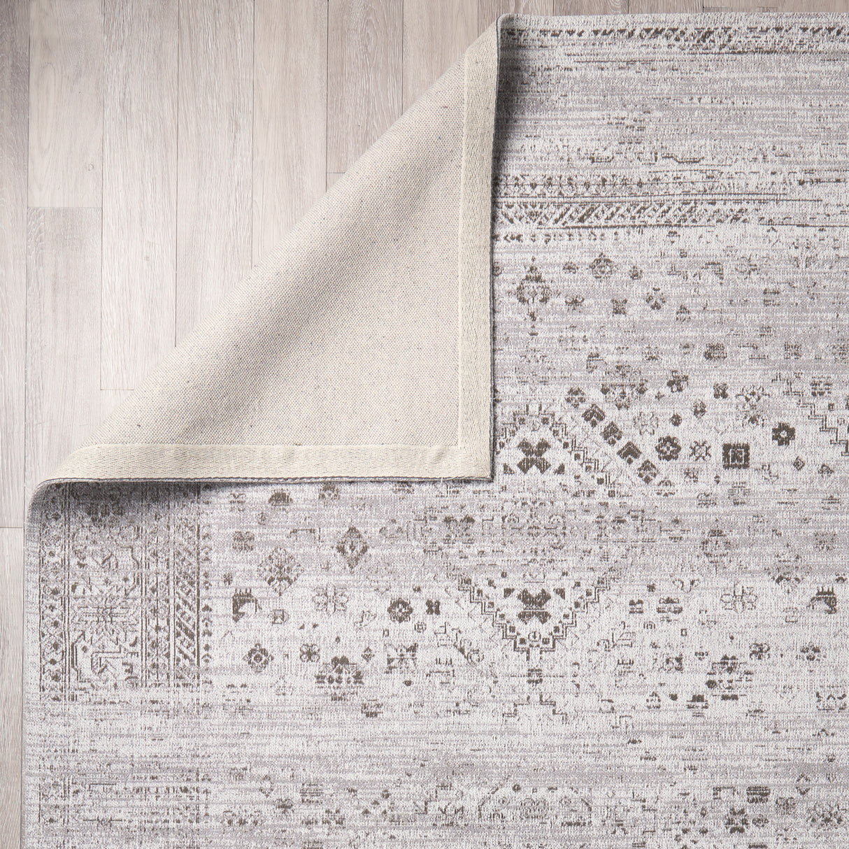 Kaiya 5 x 8 Rug from Mercana - Luna Furniture