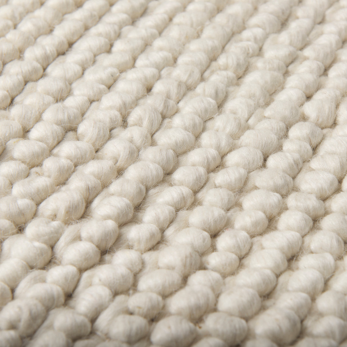 Katya Braided 5 x 8 Rug from Mercana - Luna Furniture