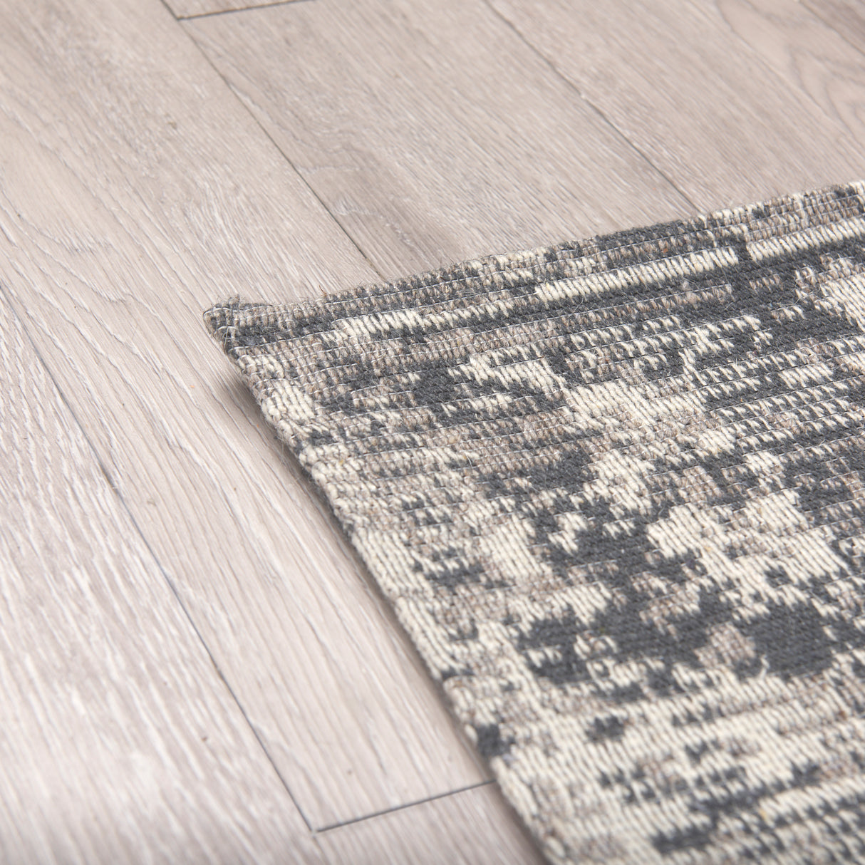 Greyson 8 x 10 Gray Wool and Polyester Area Rug from Mercana - Luna Furniture