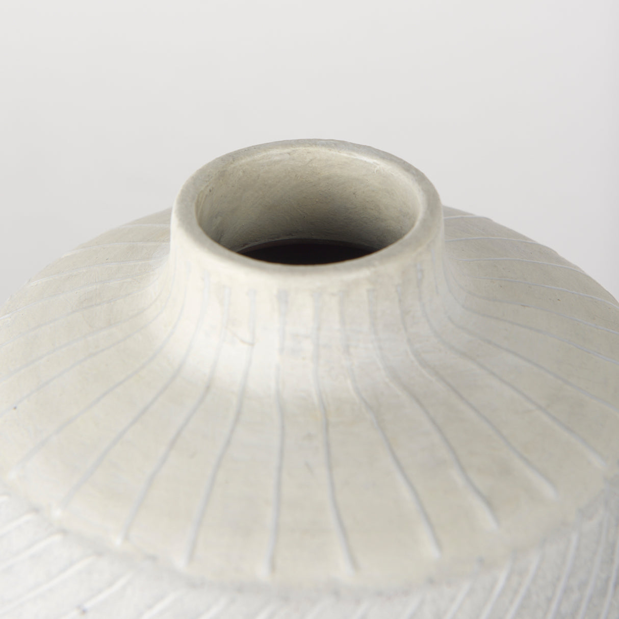 Blume 10H Off-White w/ Gray Textured Vase from Mercana - Luna Furniture