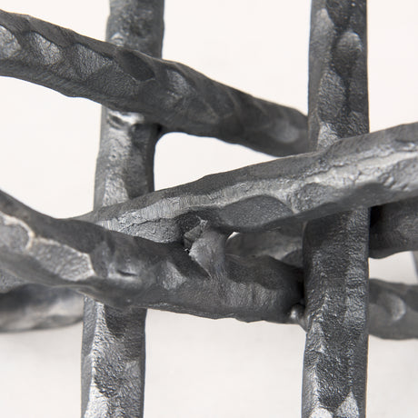 Wilhelm II (Large) 10L x 10W Silver Metal Link Decor Object from Mercana - Luna Furniture