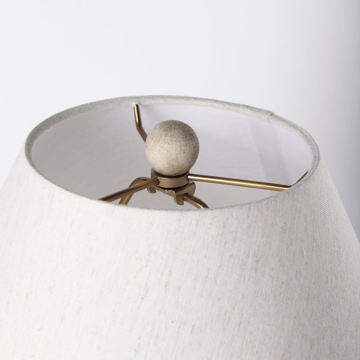 Mehdi Cream Ceramic Table Lamp from Mercana - Luna Furniture