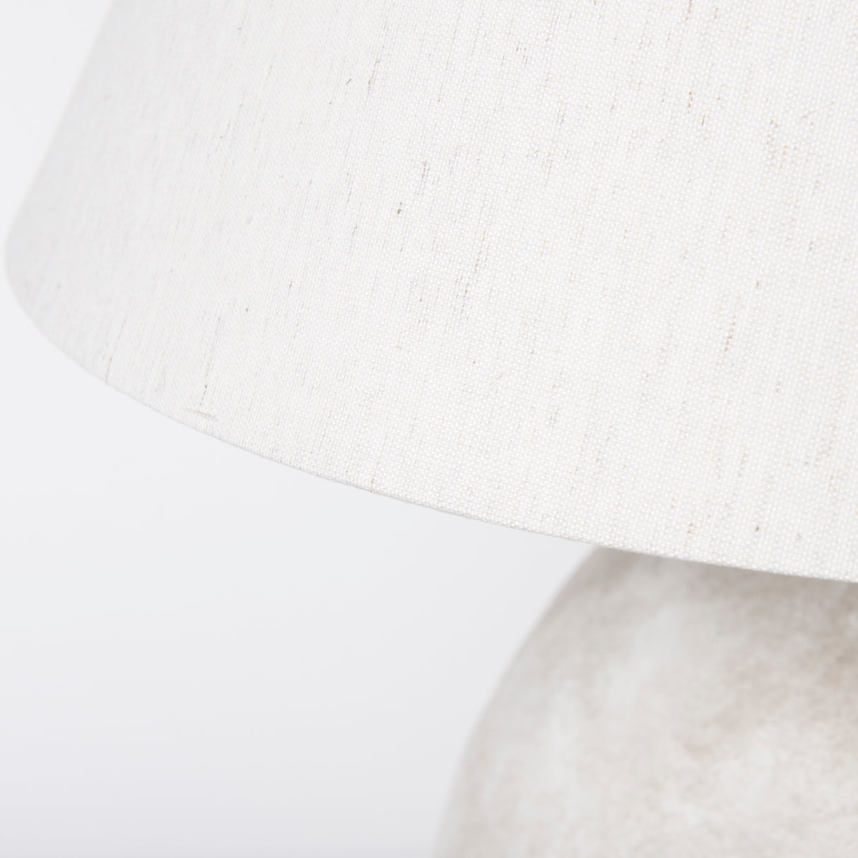 Mehdi Cream Ceramic Table Lamp from Mercana - Luna Furniture