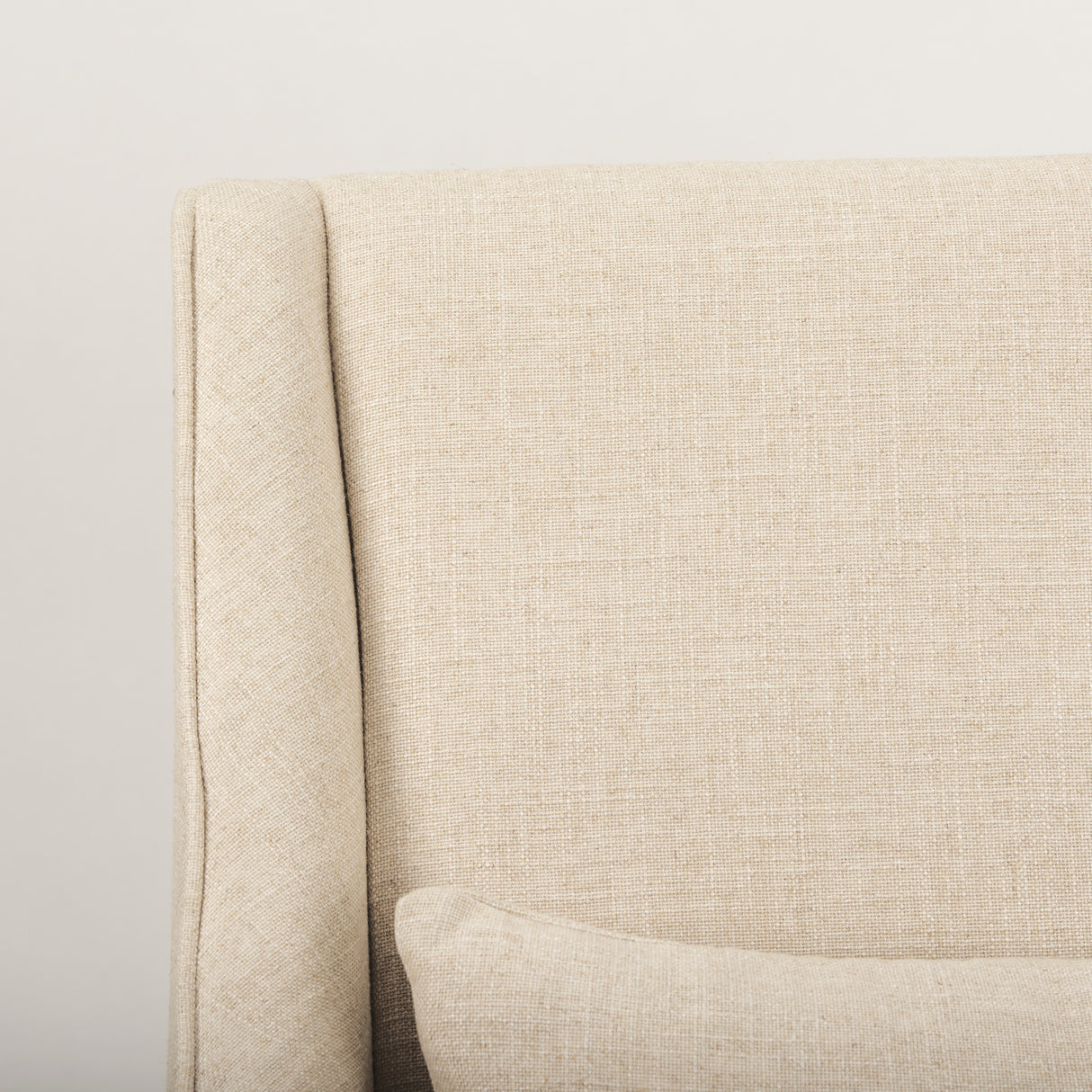 Kensington Cream Linen Fabric and Wood Accent Chair from Mercana - Luna Furniture