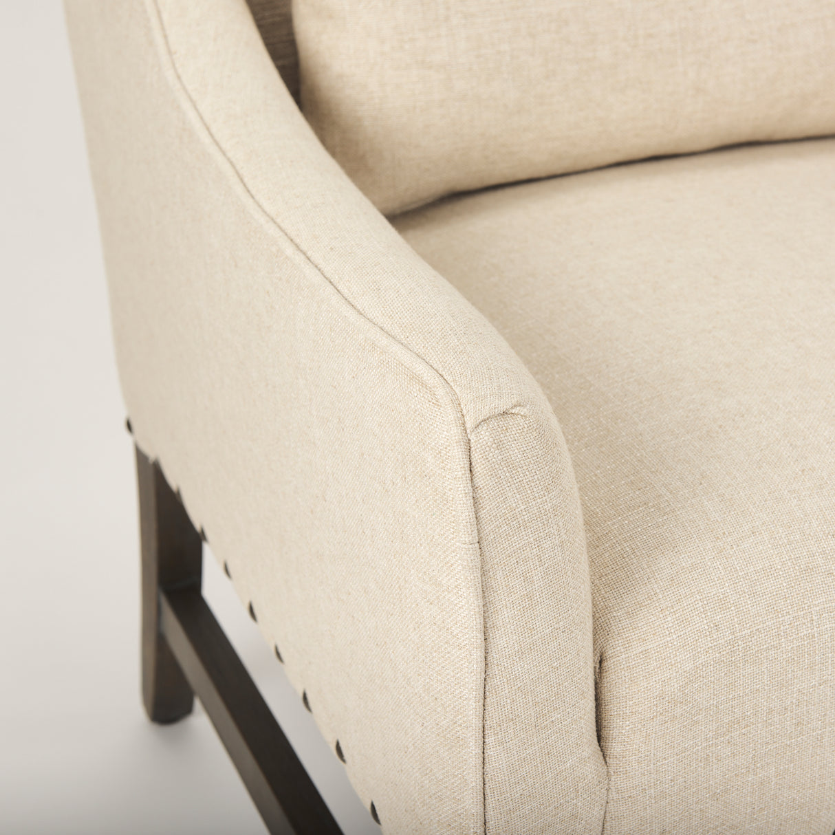 Kensington Cream Linen Fabric and Wood Accent Chair from Mercana - Luna Furniture