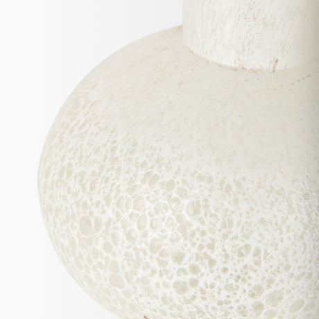 Heket Short White Glass Vase from Mercana - Luna Furniture