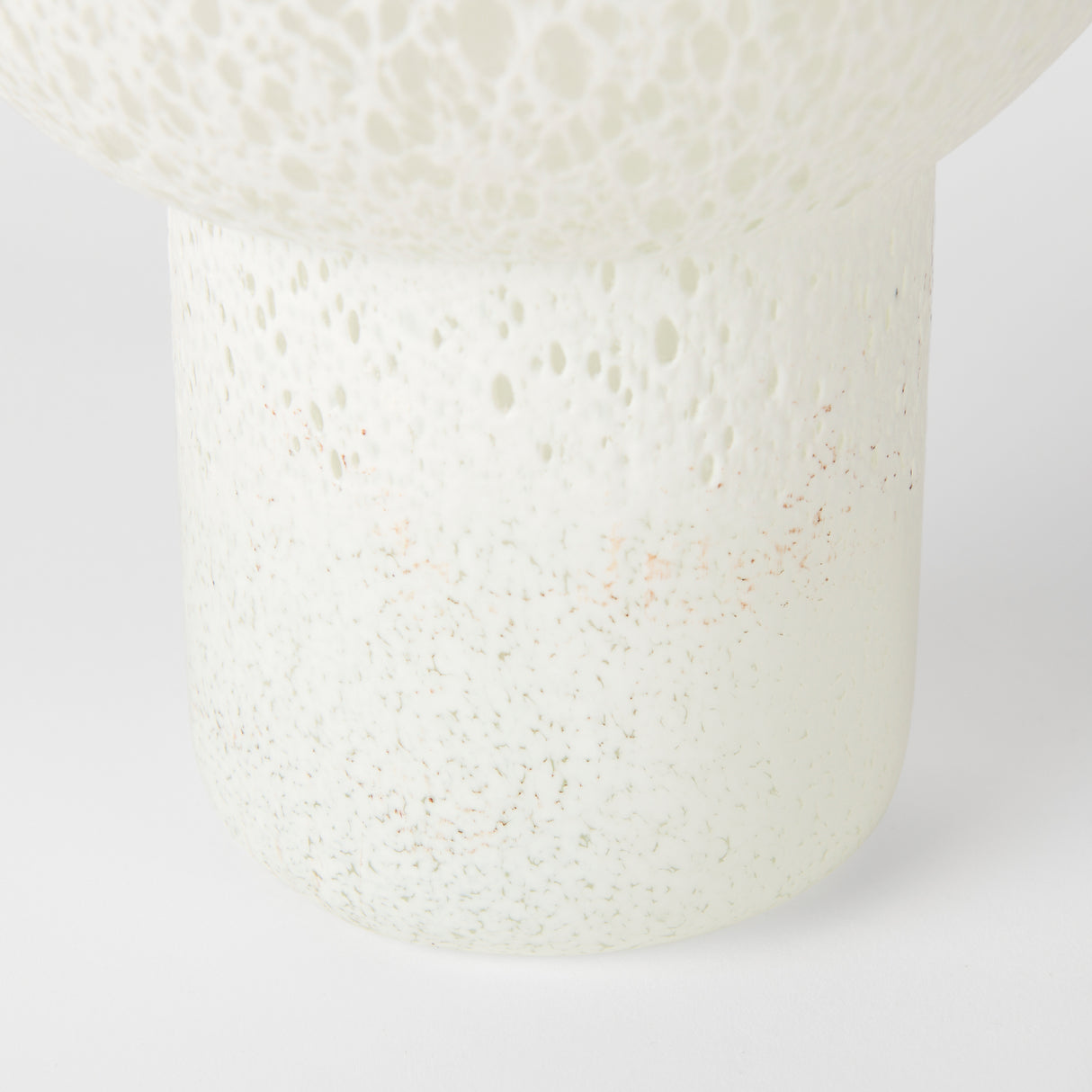 Heket Tall White Glass Vase from Mercana - Luna Furniture