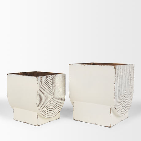Medina Off White w/ Gold Antiquing Metal Planters (Set of 2) from Mercana - Luna Furniture
