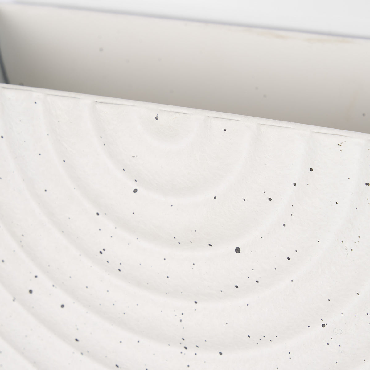 Shilo Matte White Metal Hanging Wall Planter (Set of 2) from Mercana - Luna Furniture