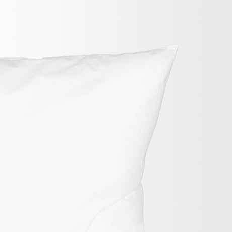 22 x 22 Non-Allergen Pillow insert from Mercana - Luna Furniture