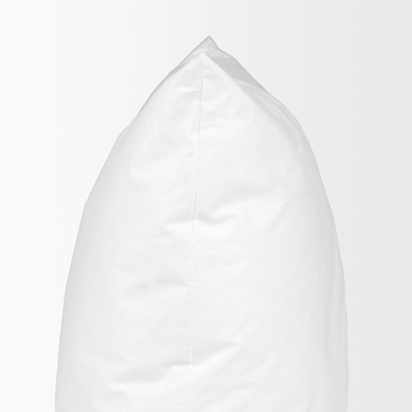 22 x 22 Non-Allergen Pillow insert from Mercana - Luna Furniture