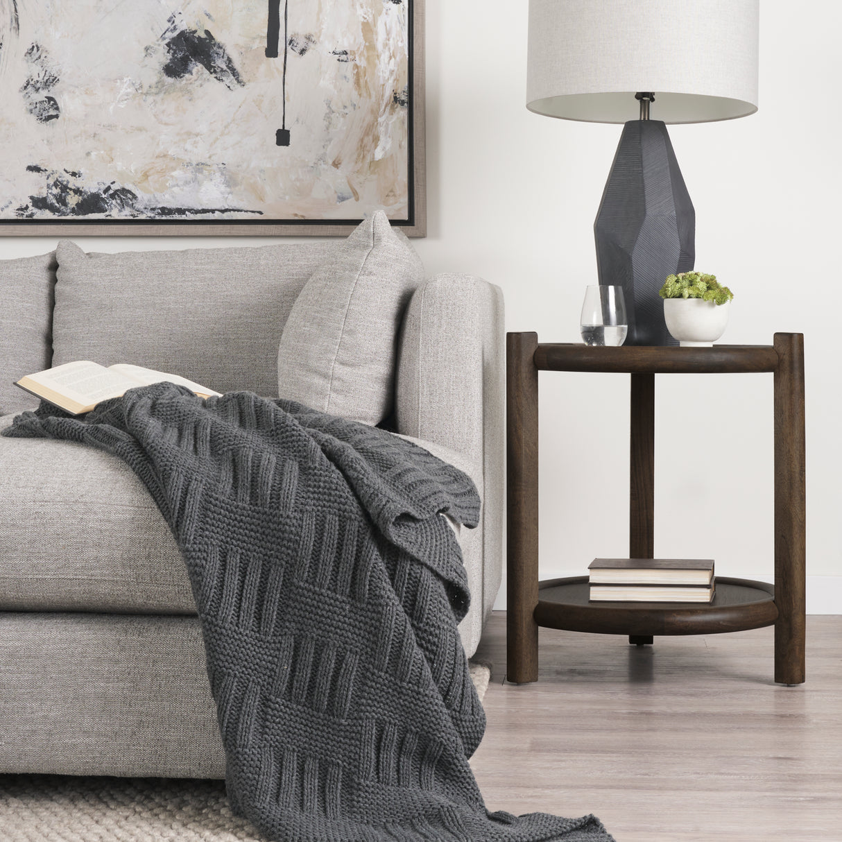 Romi Dark Brown Wood w/ Bottom Shelf Round Accent Table from Mercana - Luna Furniture
