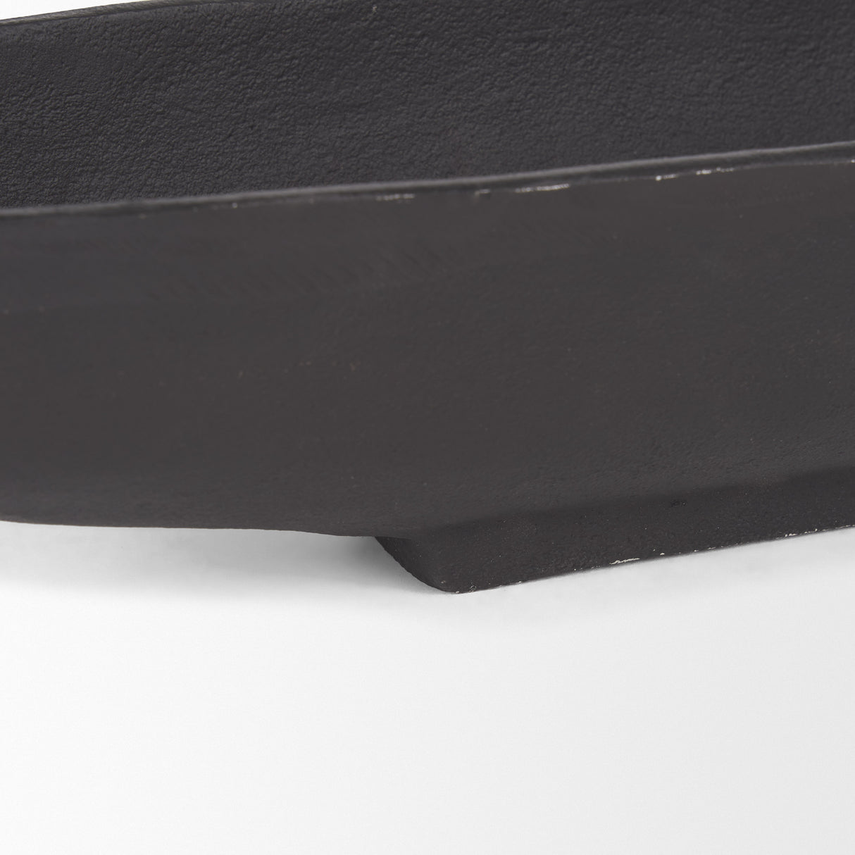 Piero Large Matte Black Metal Decorative Bowl from Mercana - Luna Furniture