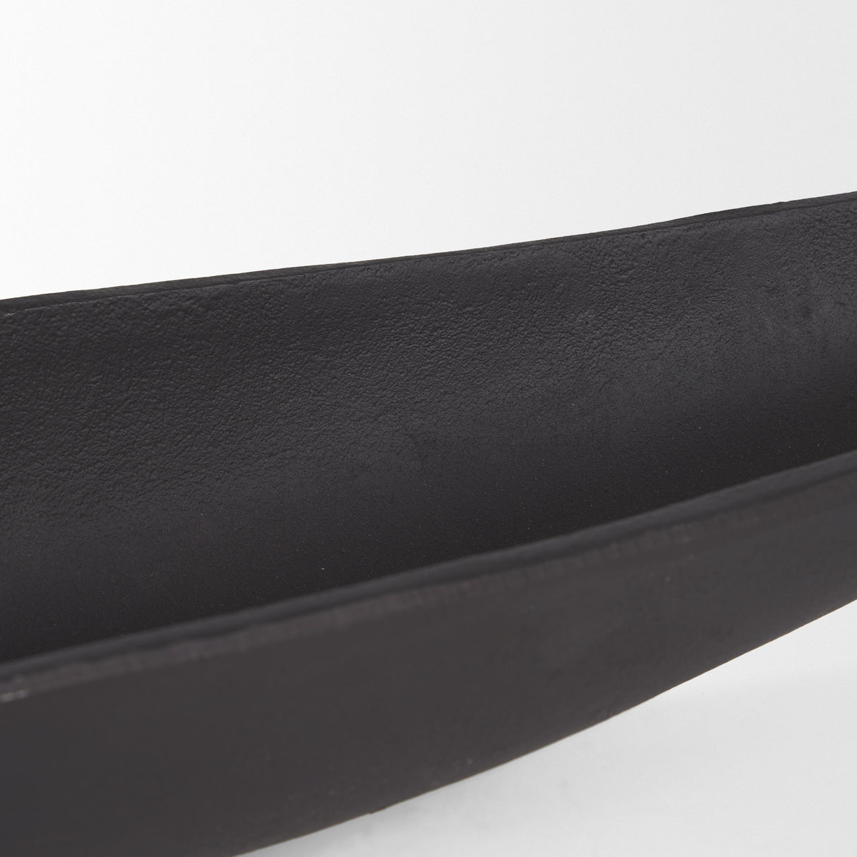 Piero Large Matte Black Metal Decorative Bowl from Mercana - Luna Furniture